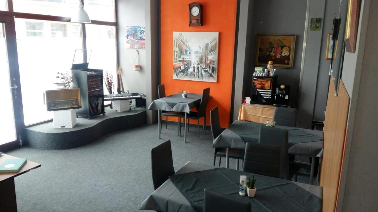 Pension Am Piko-Platz Sonneberg Zewnętrze zdjęcie